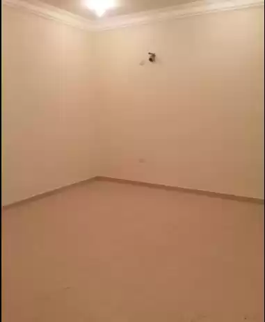 Residential Ready Property 1 Bedroom U/F Apartment  for rent in Al Sadd , Doha #15903 - 1  image 